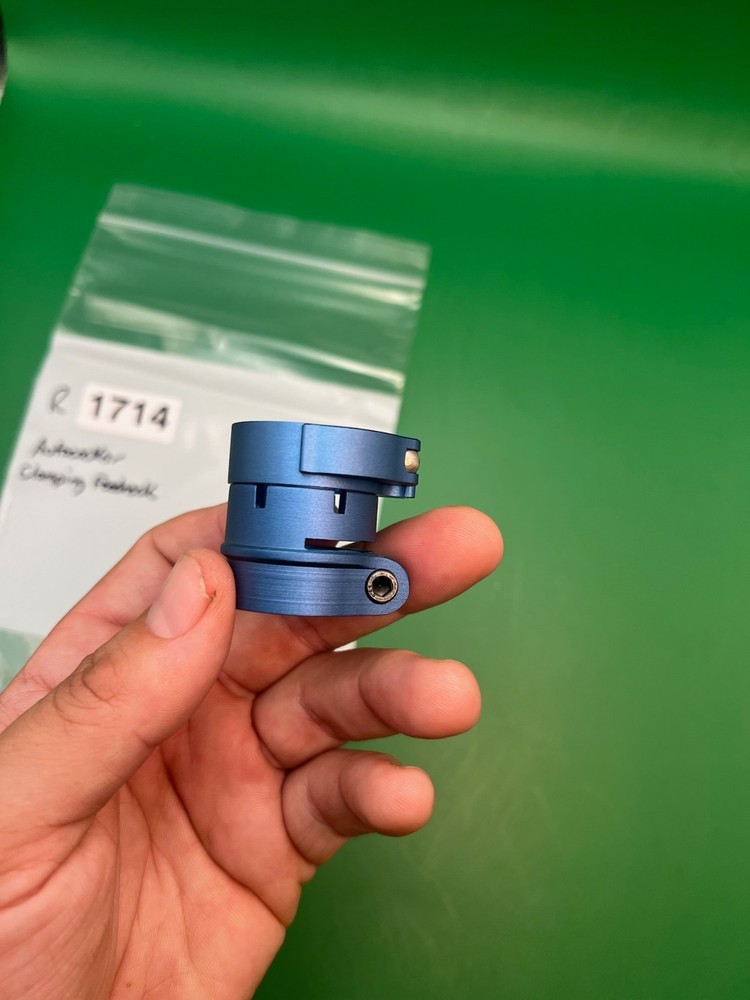 Autococker Clamping Feedneck