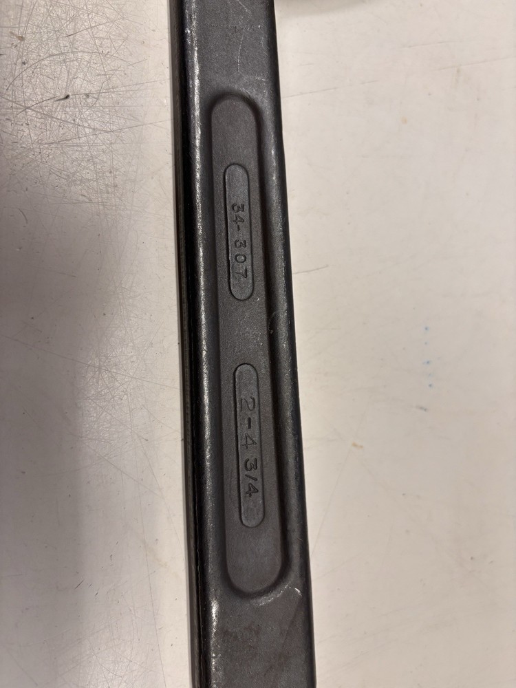 Armstrong Spanner Wrench 34-307 Adjustable Hook , 2" - 4 3/4" RANGE. NEW