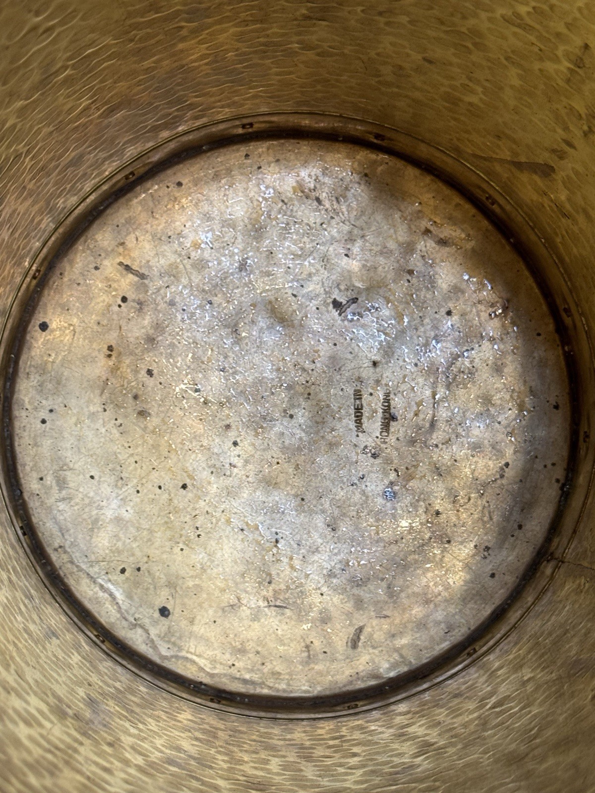 18" Tall Vintage Hammered Brass Umbrella Stand With Lion Head Handles Hong Kong