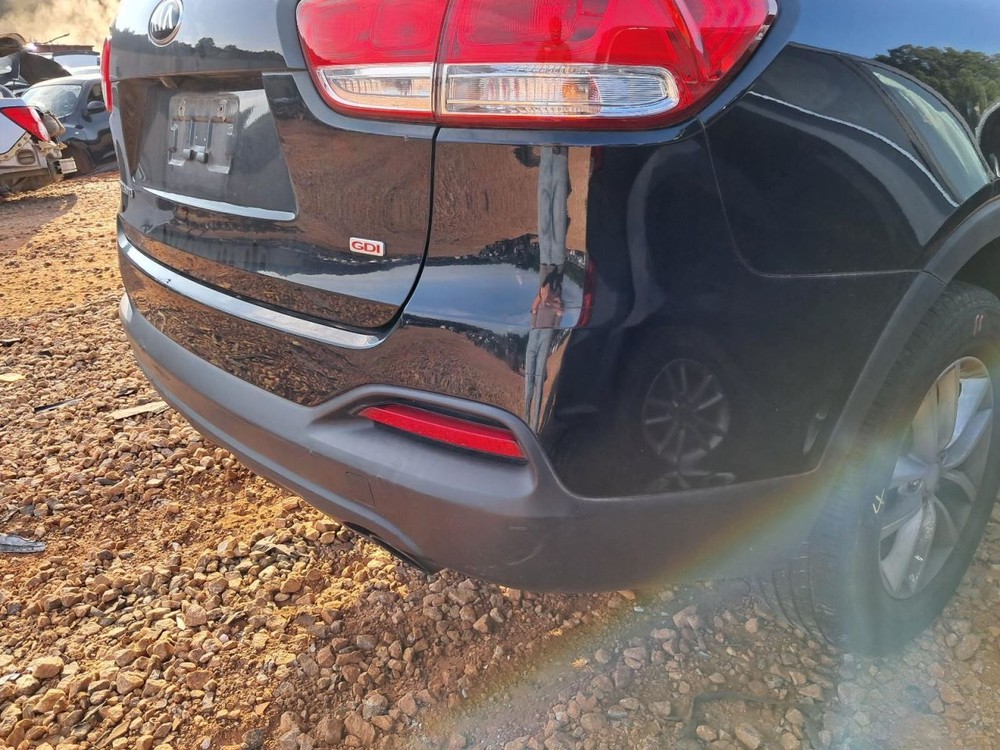 SORENTO 2016 Glove Box 4717547