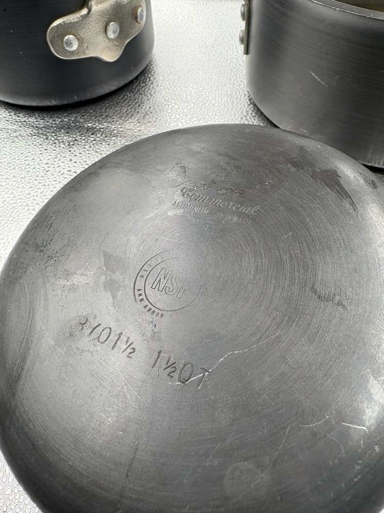 Caphalon Commercial Grade Cookware