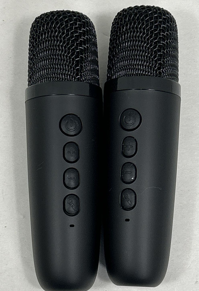 Portable Semitech Karaoke Machine w/Microphones K29, EUC