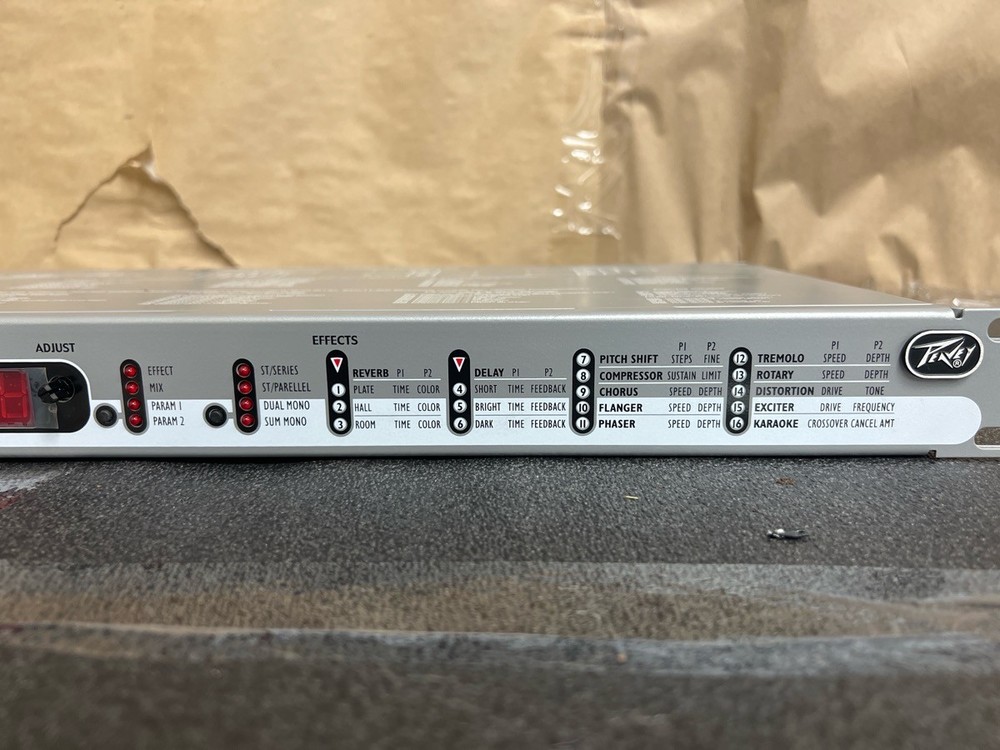 *VERY CLEAN*PEAVEY DDF2 MULTI EFFECTS PROCESSOR (R7A008667)