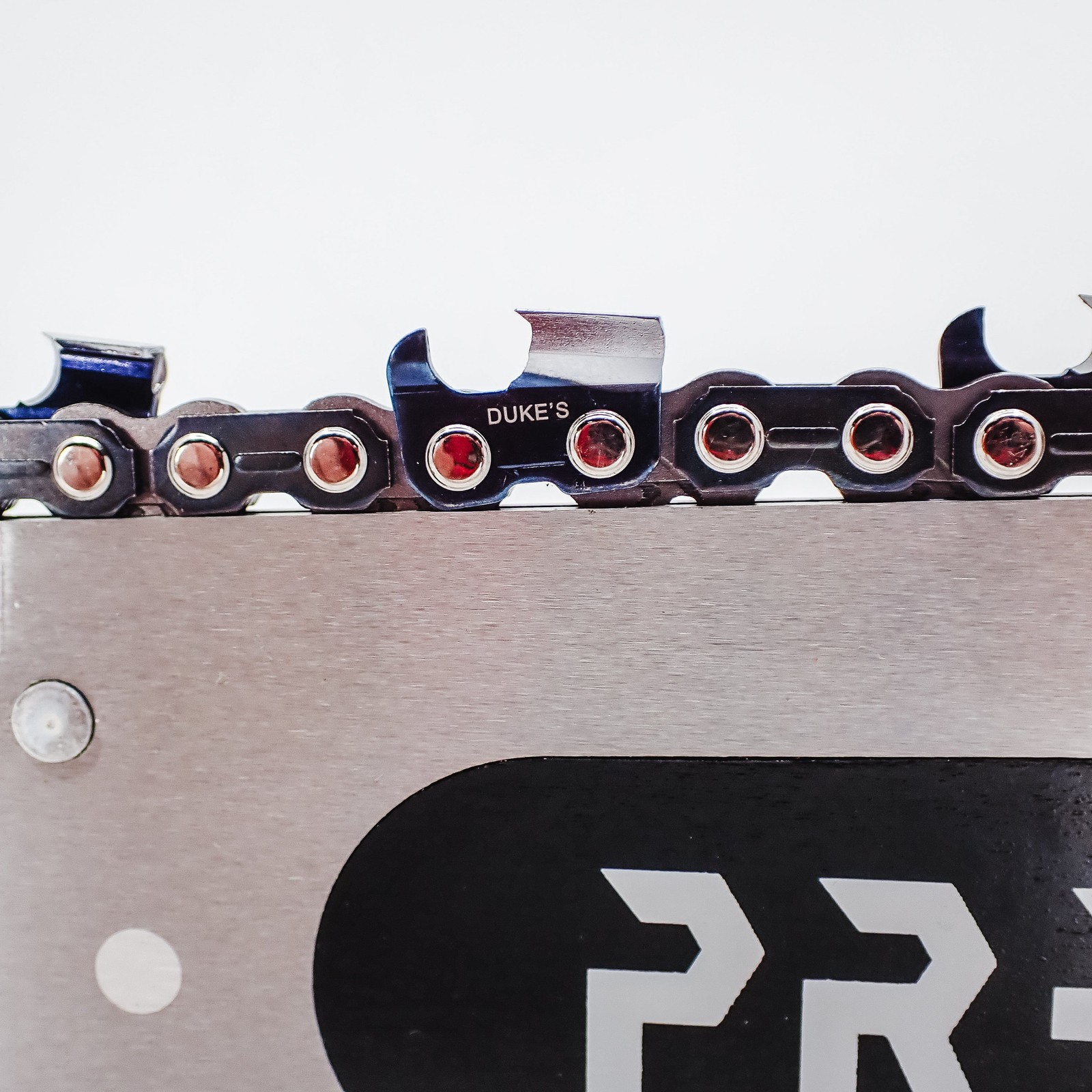 THE DUKE'S PROFESSIONAL HARD CHROME 3-PACK FULL-CHISEL CHAINSAW CHAIN
