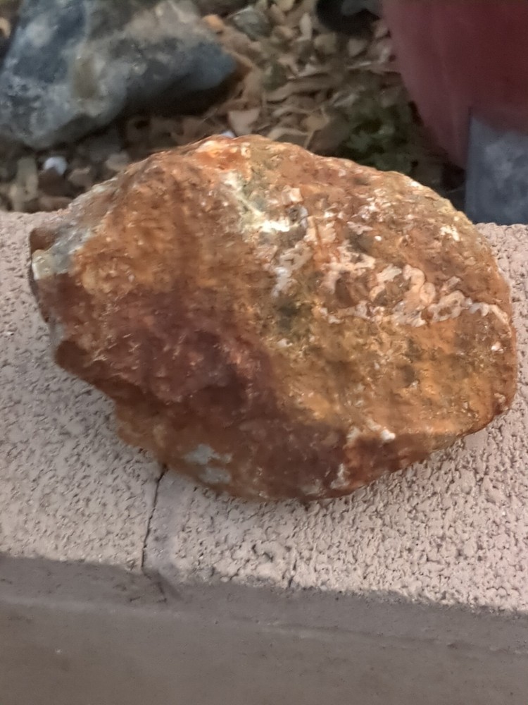 gold ore rocks