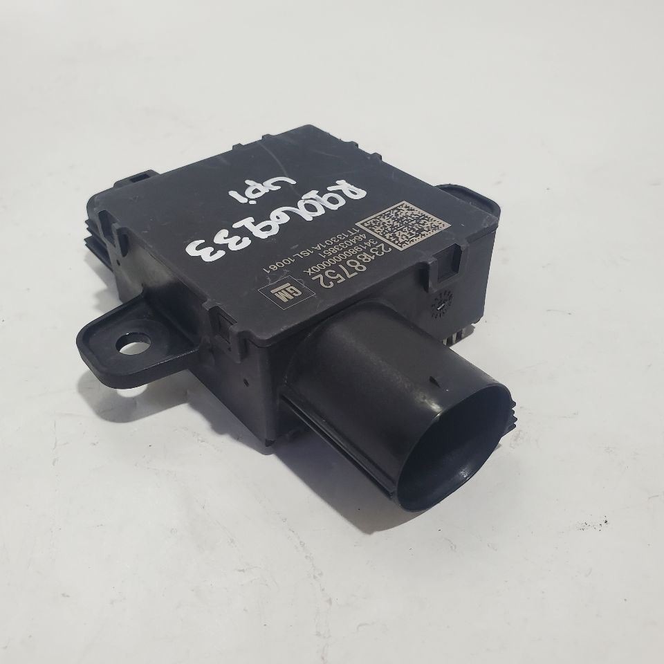 2015 Cadillac CTS OEM 23188752 Cooling Fan Module