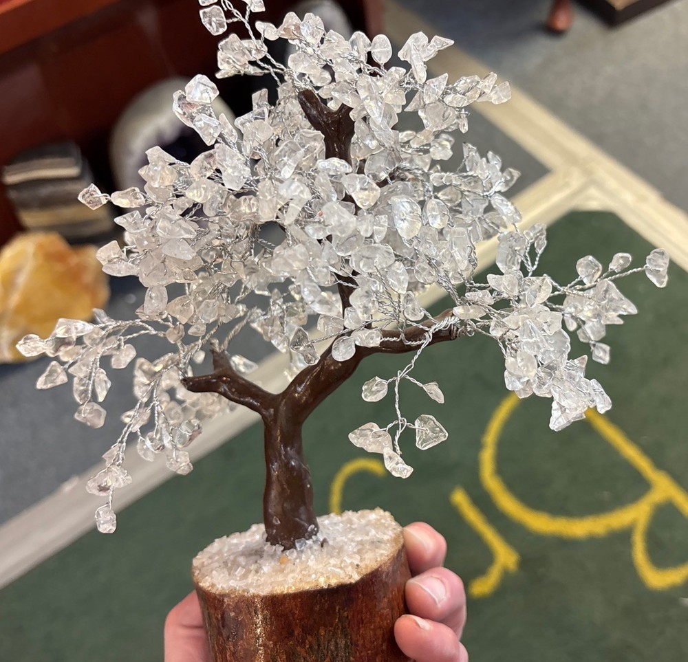 500 Piece Quartz Gemstone Tree