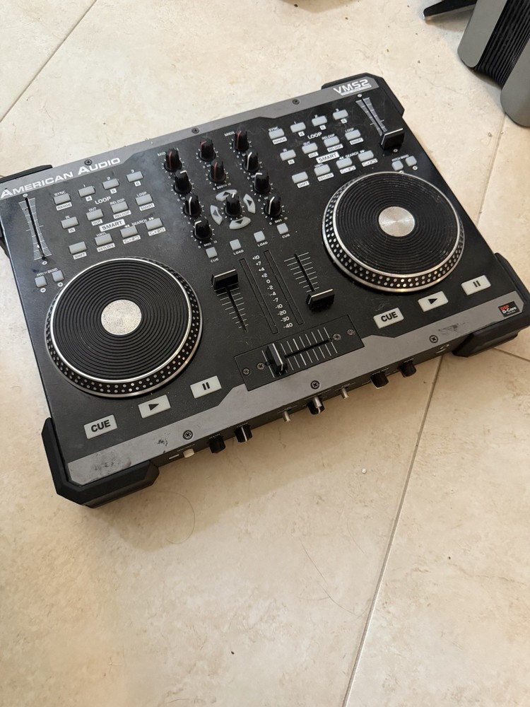 American Audio VMS2 DJ Controller Mixer USB MIDI Digital Workstation Untested