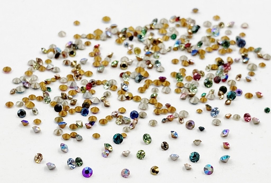 400 Vintage Swarovski Crystal 1mm. To 2mm. Tiny Rhinestones - Jewelry Repair J48