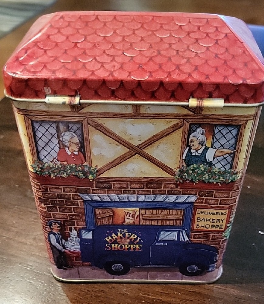 The Bakery Shoppe EMPTY Collectable Tin Container Display