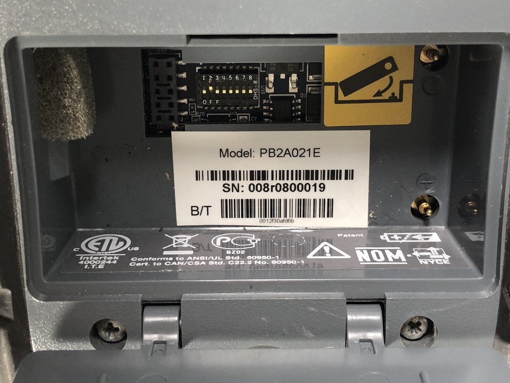 INTERMEC PB2A021E BLUETOOTH MOBILE RECEIPT THERMAL BARCODE PRINTER & BATTERY