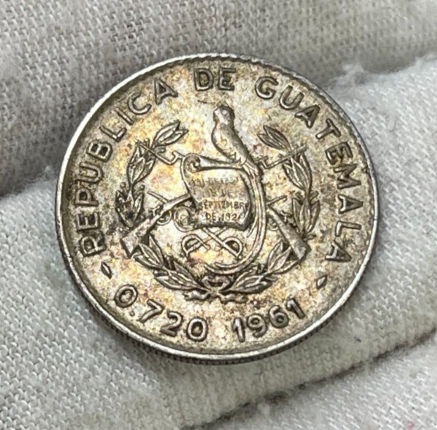 1961 Guatemala 10 Centavos Silver Coin
