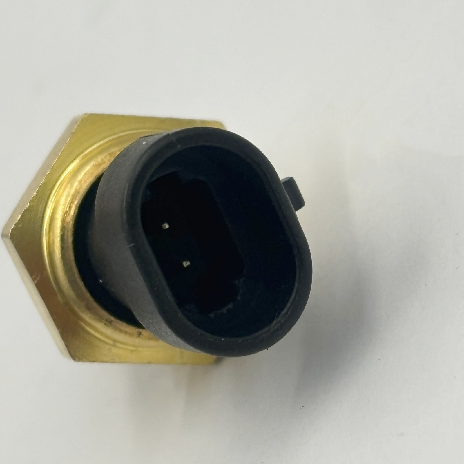 New Cummins Intake Manifold or Coolant Temperature Sensor OE 4088832 US