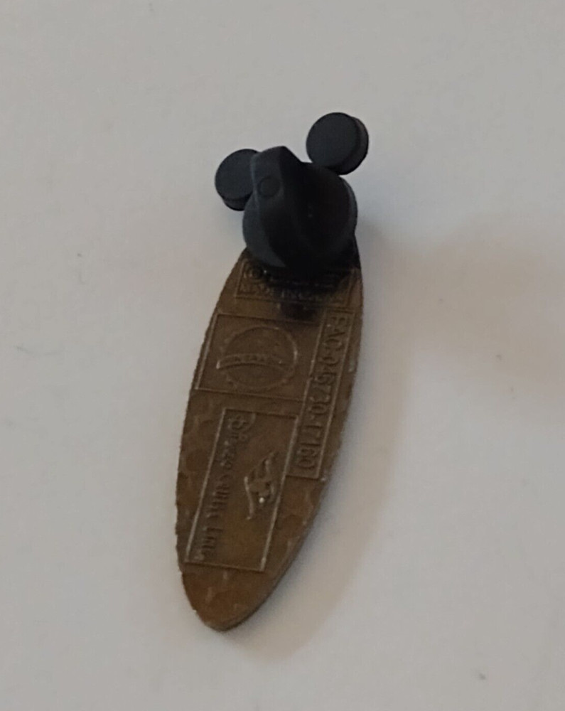 Mickey Mouse Disney Surfboard Collection Lapel Pin