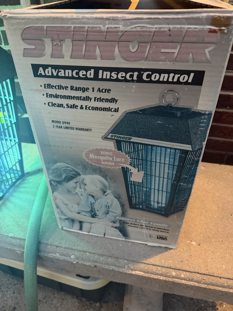 Stinger Bug Zapper Model UV 40 USA TESTED WORKING WITH BOX