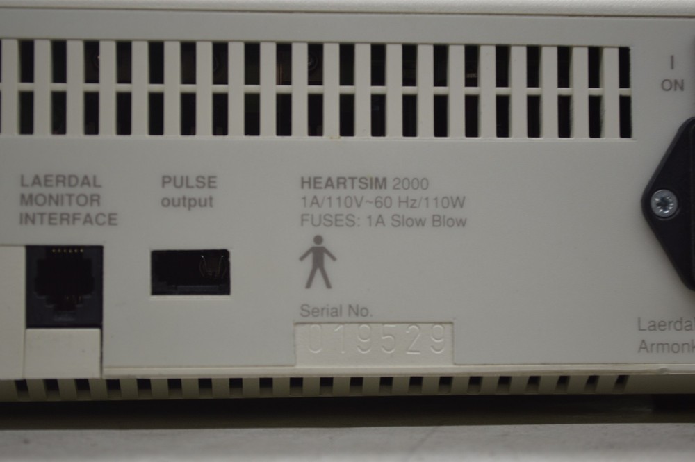 Laerdal Heartsim 2000 ECG Simulator