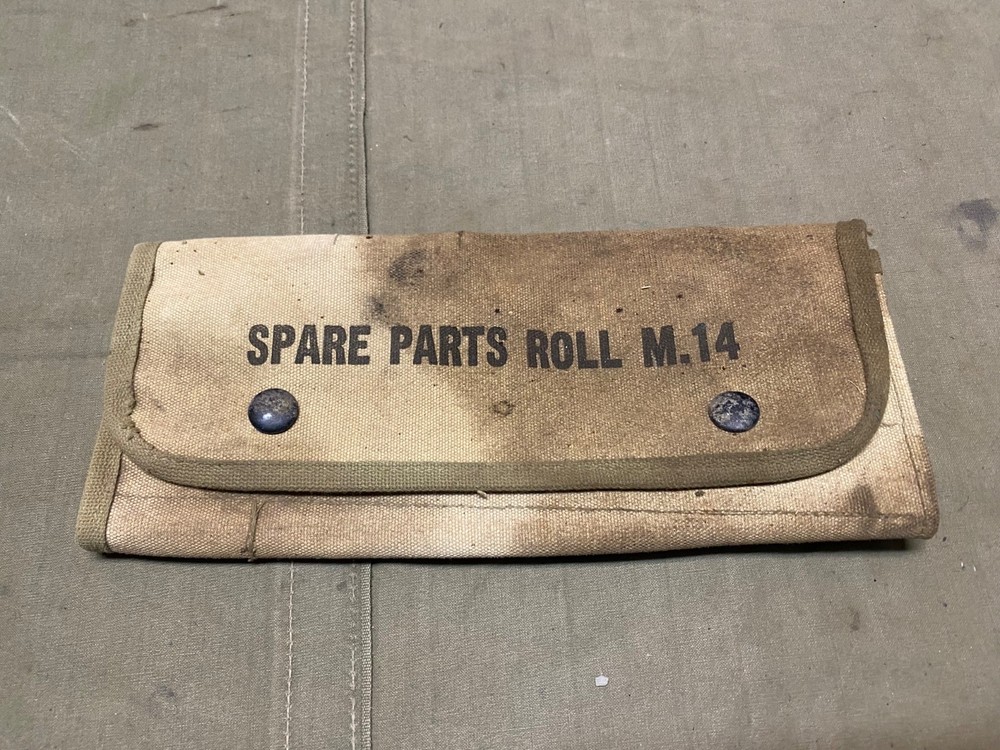 ORIGINAL WWII US ARMY INFANTRY WEAPONS SMALL PARTS & TOOLS ROLL