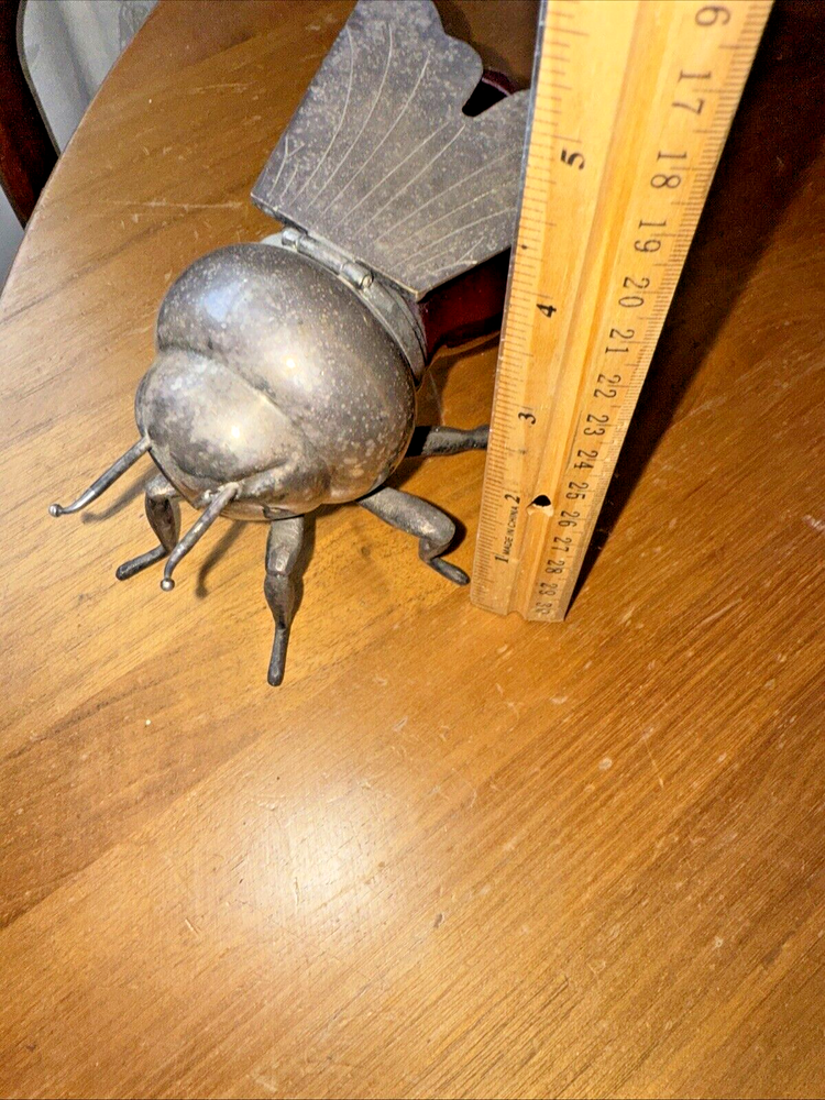 VINTAGE SILVERPLATE RUBY RED GLASS FIGURAL BEE HONEY POT. BY IRONGATE PRODUCTS