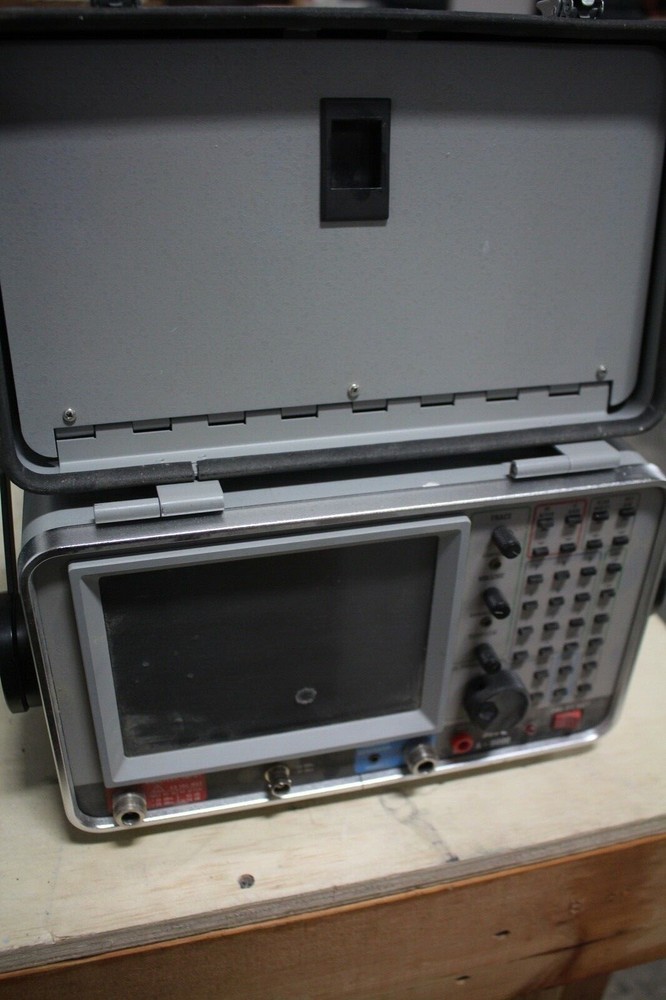 IFR A-8000  Spectrum Analyzer / EMI Analyzer