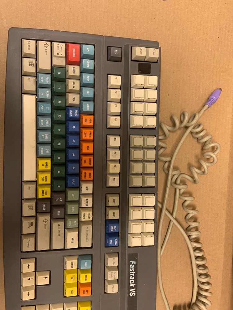 EDITWARE FASTRACK VS PS2 KEYBOARD