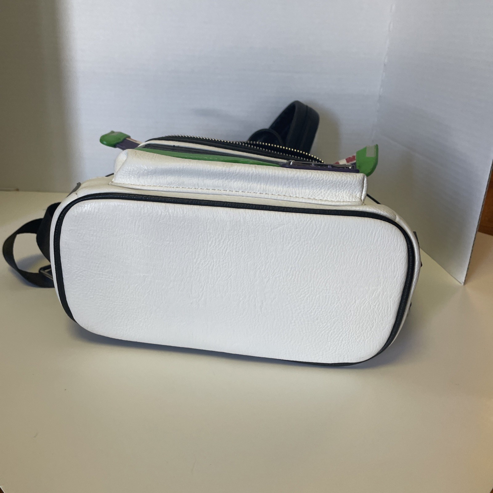 Loungefly Disney Pixar Toy Story Buzz Lightyear Wings Light up Mini Backpack