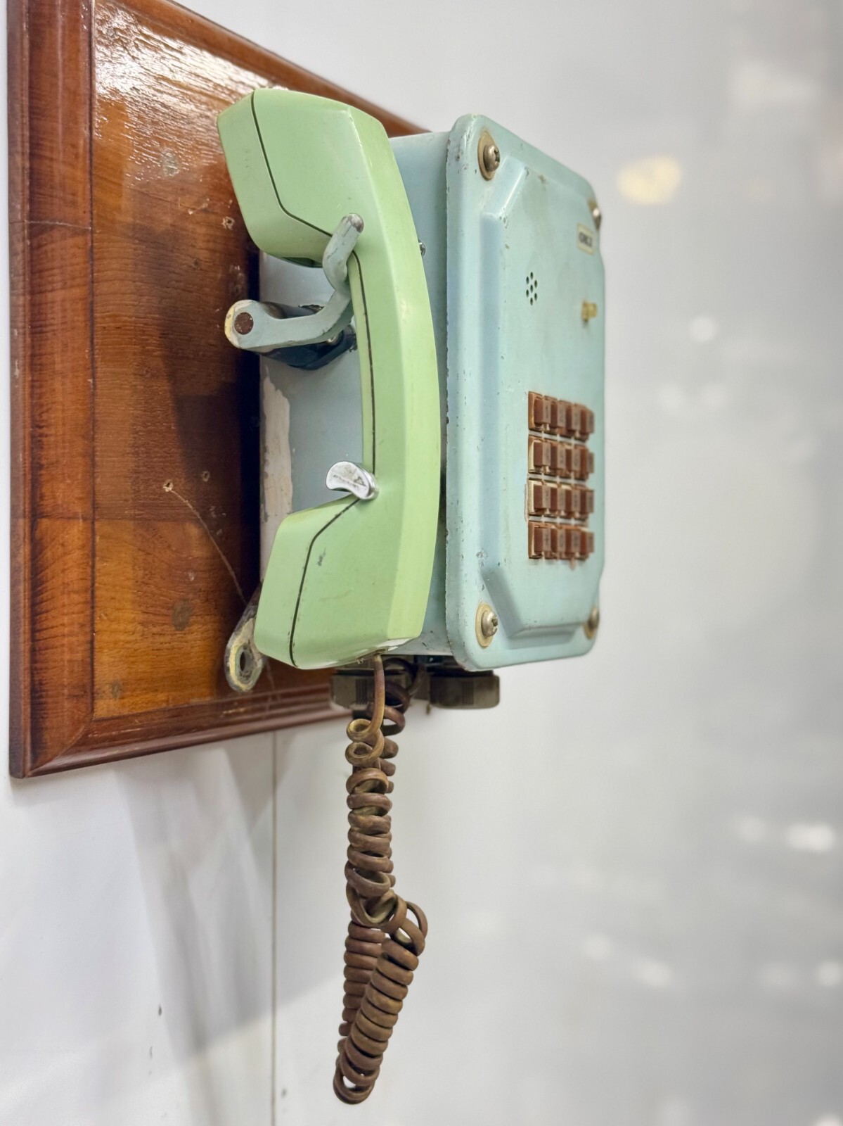 Authentic Nippon Hakuyo OKI Wall Telephone ODA-1380 – Maritime Collector’s Gem