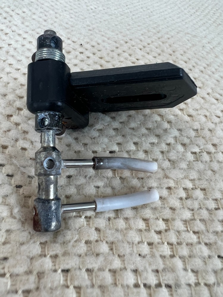 PSE Dual Prong Flipper Rest