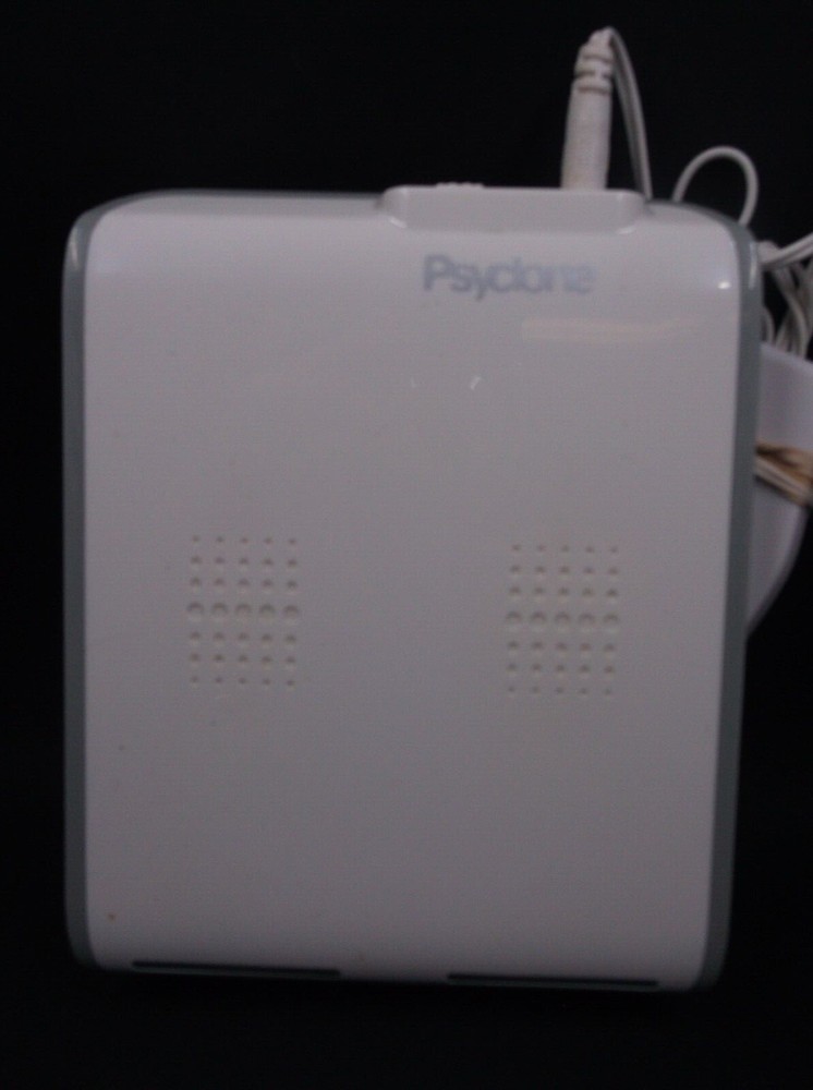 Psyclone Essentials Wii Charge Station Model PX6522 includes Base/Charging Cable
