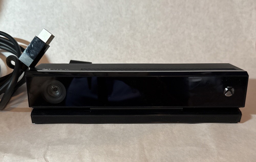 Microsoft Xbox One Kinect Camera Motion Sensor Bar Model 1520