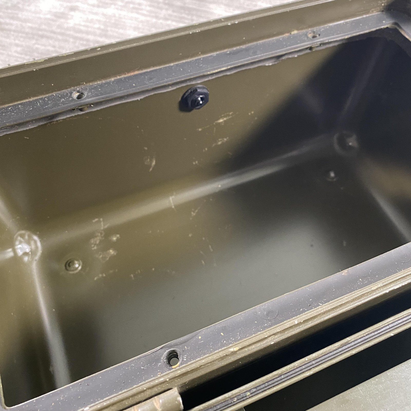 Vintage Zero Manufacturing Military Pressure Equalizer Transit Case 1974 OD