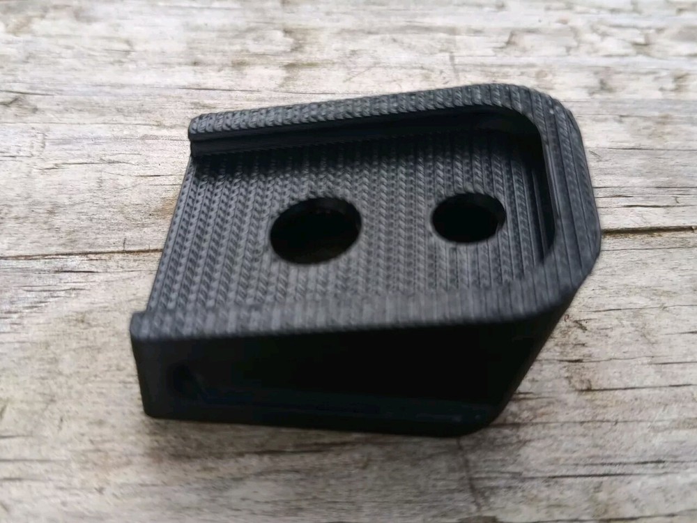 Airsoft Elite Force / GHK Glock Extended Baseplate