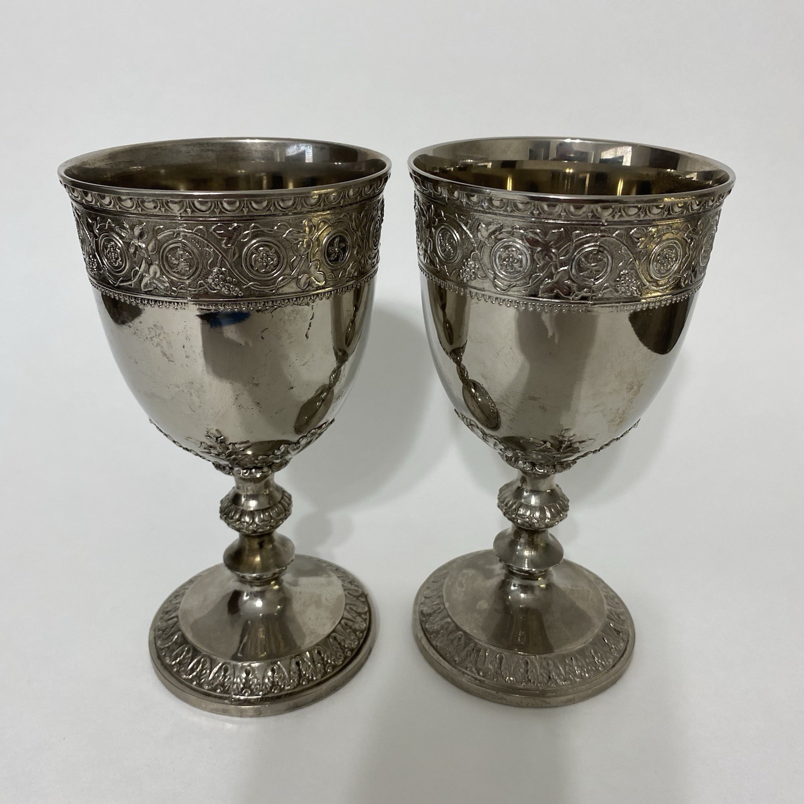 Vintage Corbell & Co Silverplate Goblets Set 4 Baroque Heraldic 6.5" Wine Cups