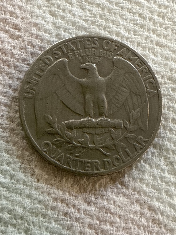 1970 Washington Quarter No Mint Mark Error, The Circle In front Error