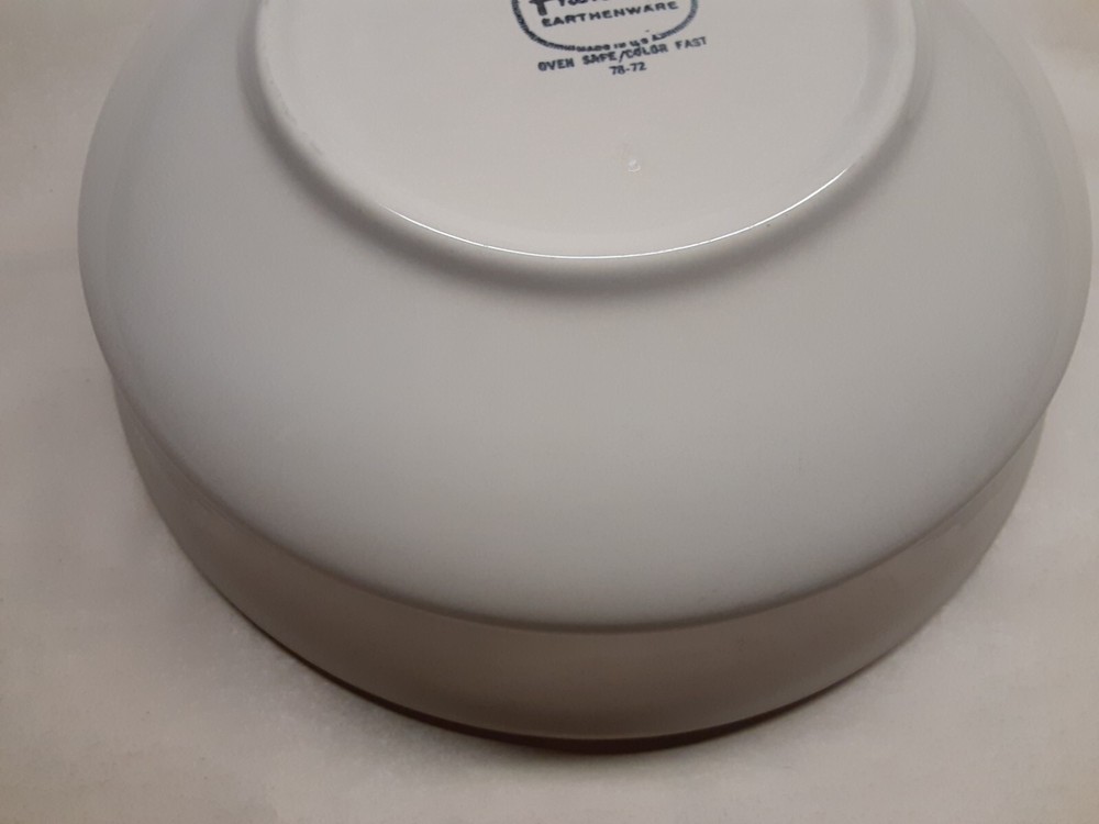 Fransiscan Earthenware serving bowl