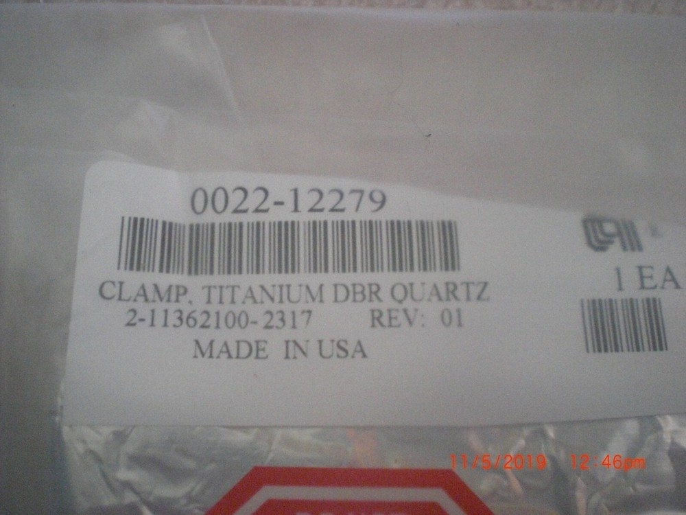 Applied Materials 0022-12279 clamp titanium DBR quartz blade