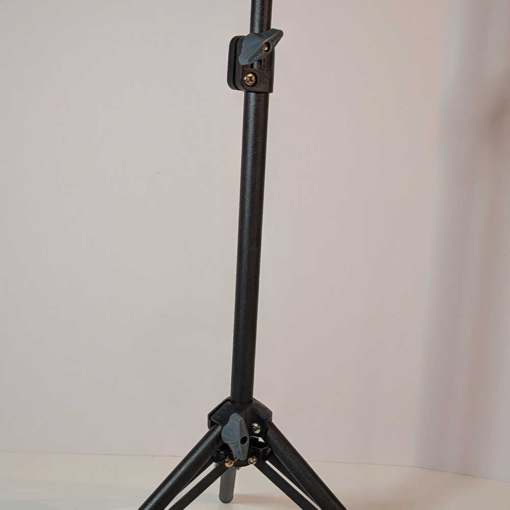 Linco Zenith Series 6 Black Adjustable Telescoping Tripod Light Stand