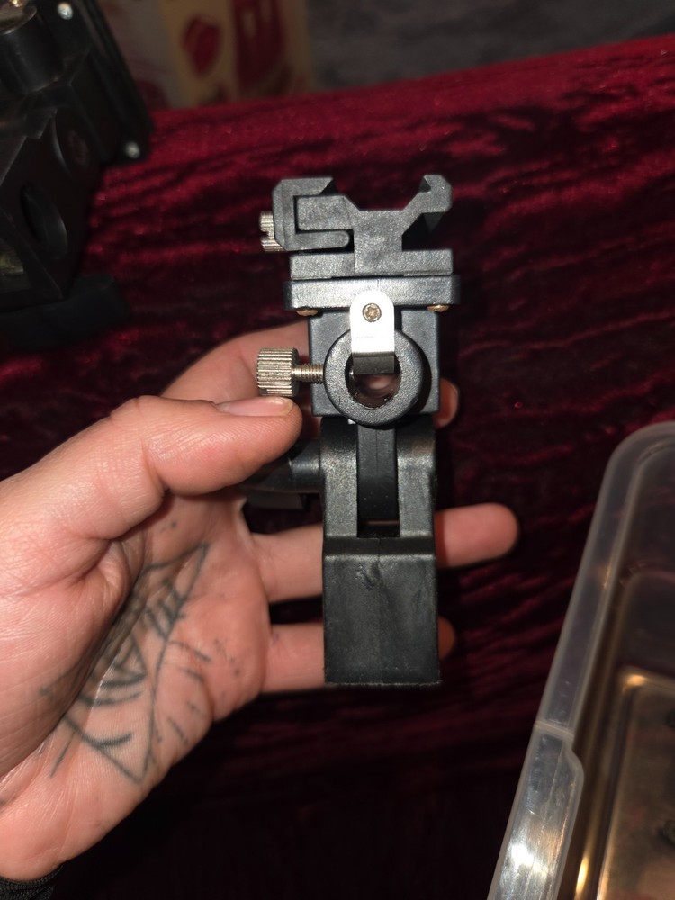 Flash Mount / Umbrella Mount Adapters - light Stand Spigots