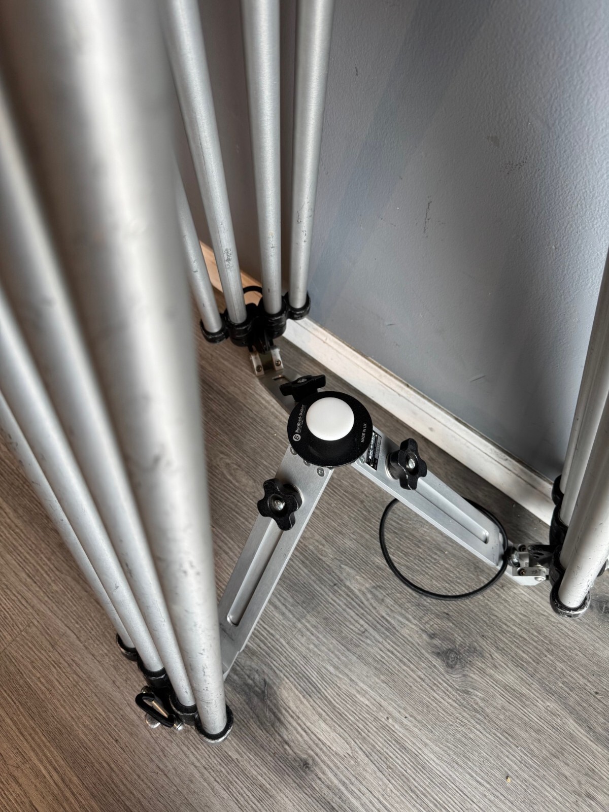 Ronford-Baker Heavy Duty Tripod Tall, Mitchell Base Ground Spreaders