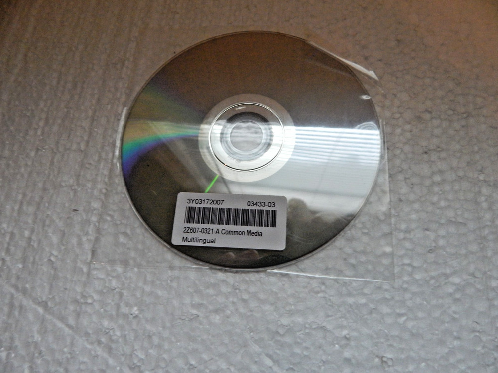 Apple Mac 2006 OS X Install Disc 2 Disc Version 1.0