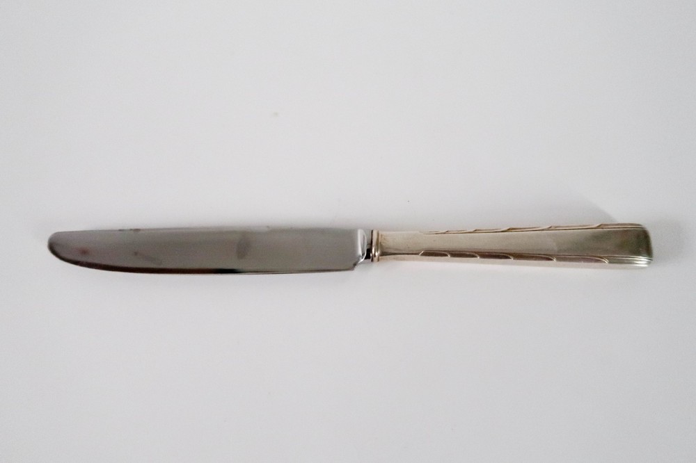 Horizon By EASTERLING Sterling Silver ONE Regular Knife 8 7/8" Flatware