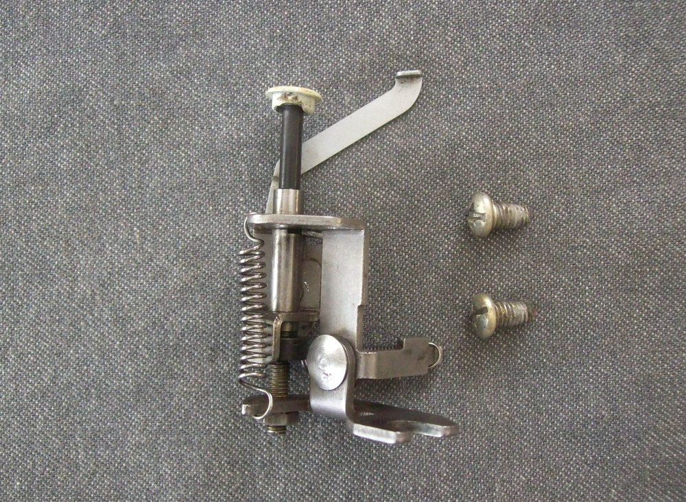 Singer 600E, 603E Sewing Machine Bobbin Winder Push Button Unit