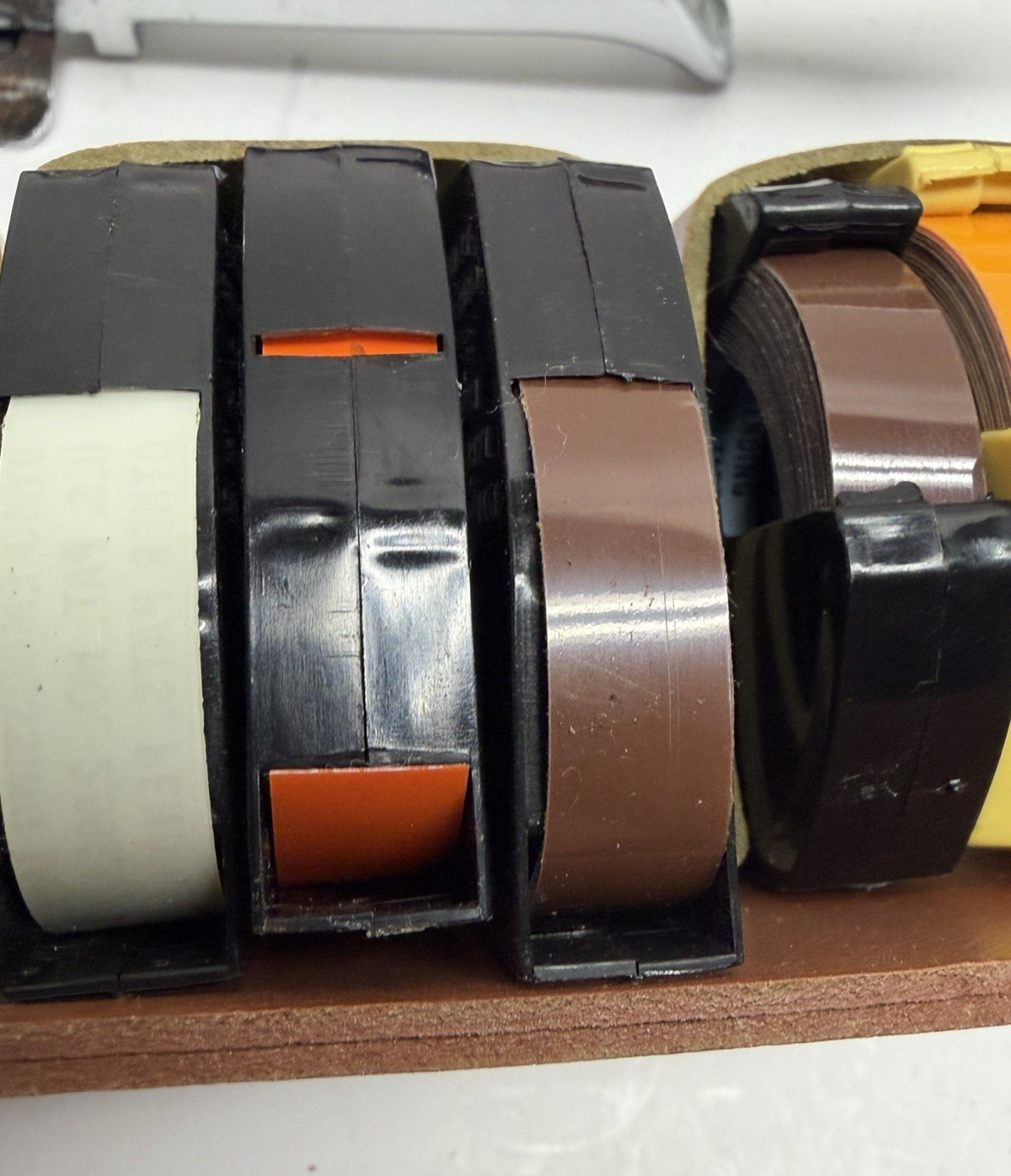 VINTAGE Dymo M-5 Tapewriter Manual Embossing Label Maker Case & Storage Tray