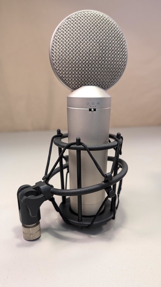 M-Audio Solaris Large Diaphragm Studio Condenser Microphone