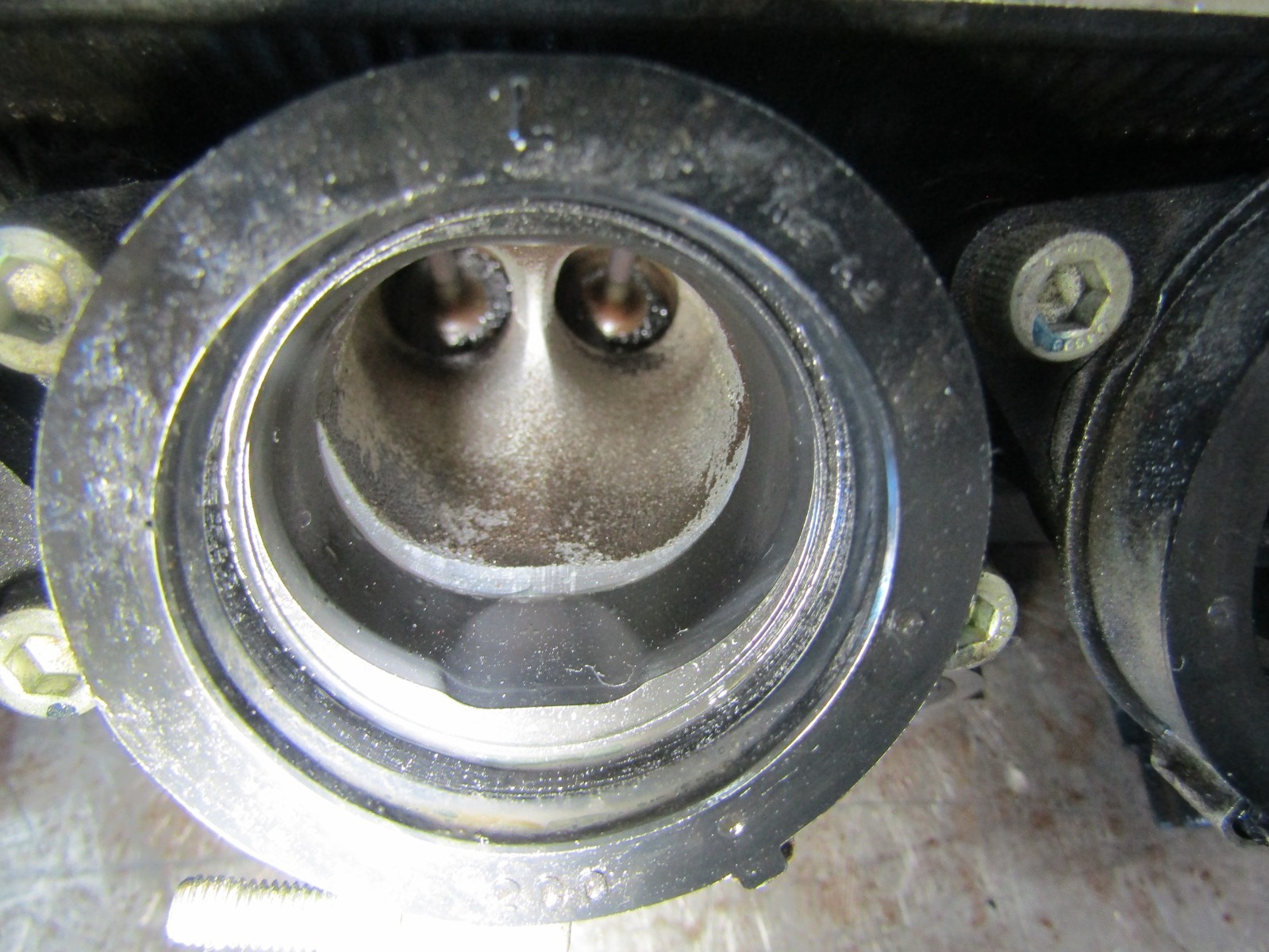 2006-2007 Yamaha YZF R6 Engine Cylinder Head Valves Camshaft Top End