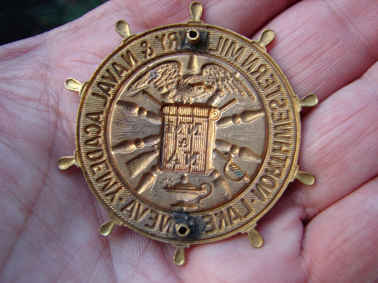 RARE OLD U.S. NORTHWESTERN MILITARY & NAVAL ACADEMY LAKE GENEVA WISCONSIN BADGE