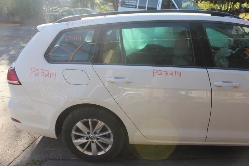 GOLF 2019 Camera/Projector 579222