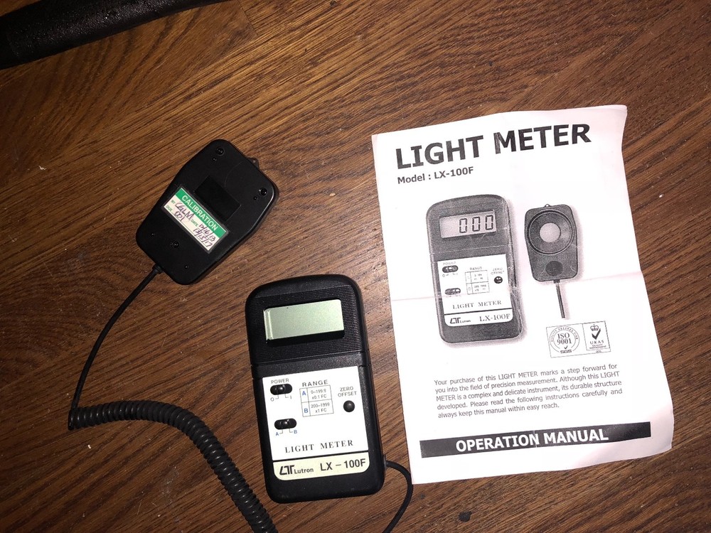 POCKET LUTRON LIGHT METER LX-100F