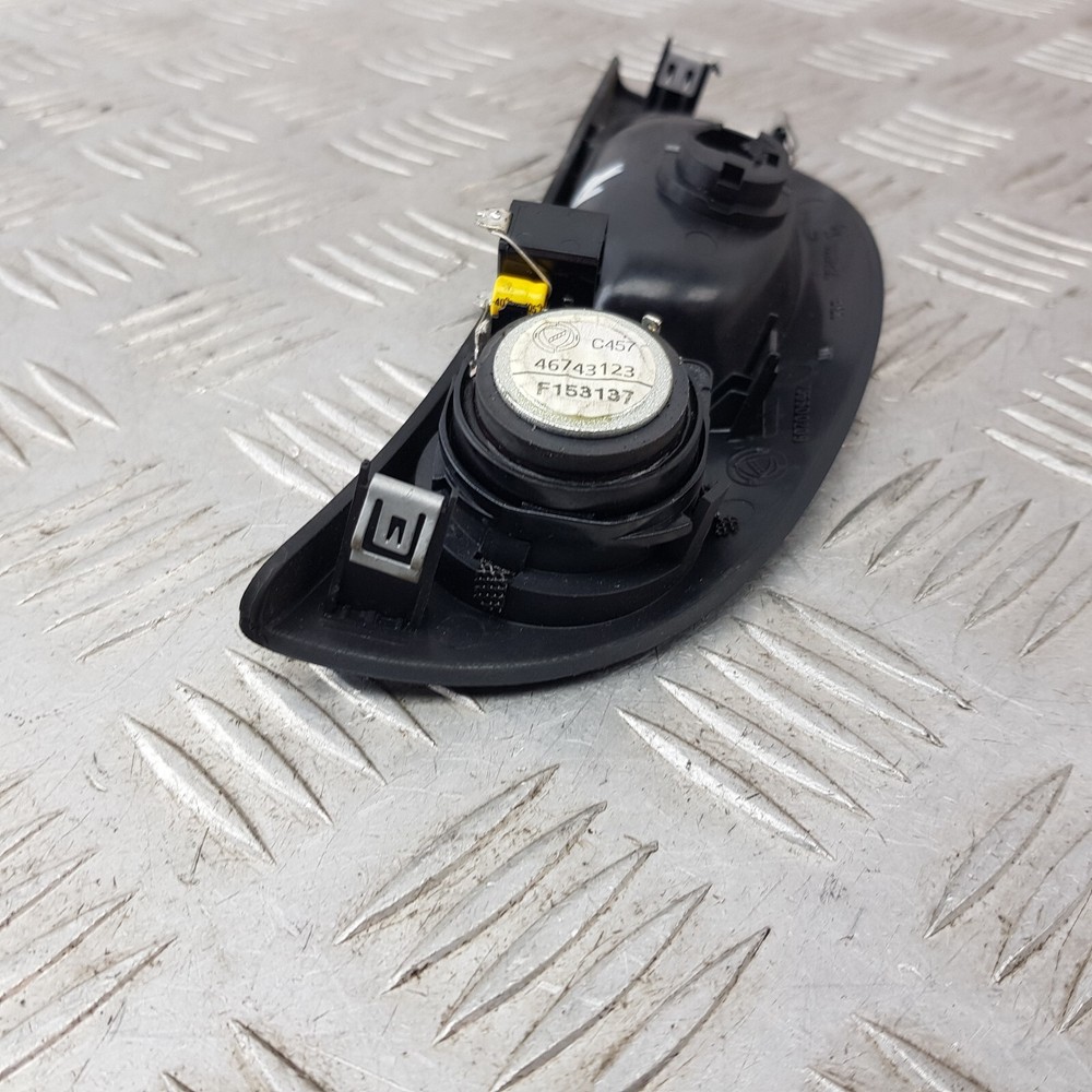 ALFA ROMEO GT TWEETER SPEAKER RIGHT DRIVER SIDE 2007