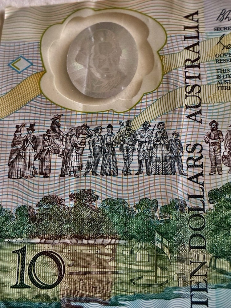 Australian Dollars 13 Currency Note