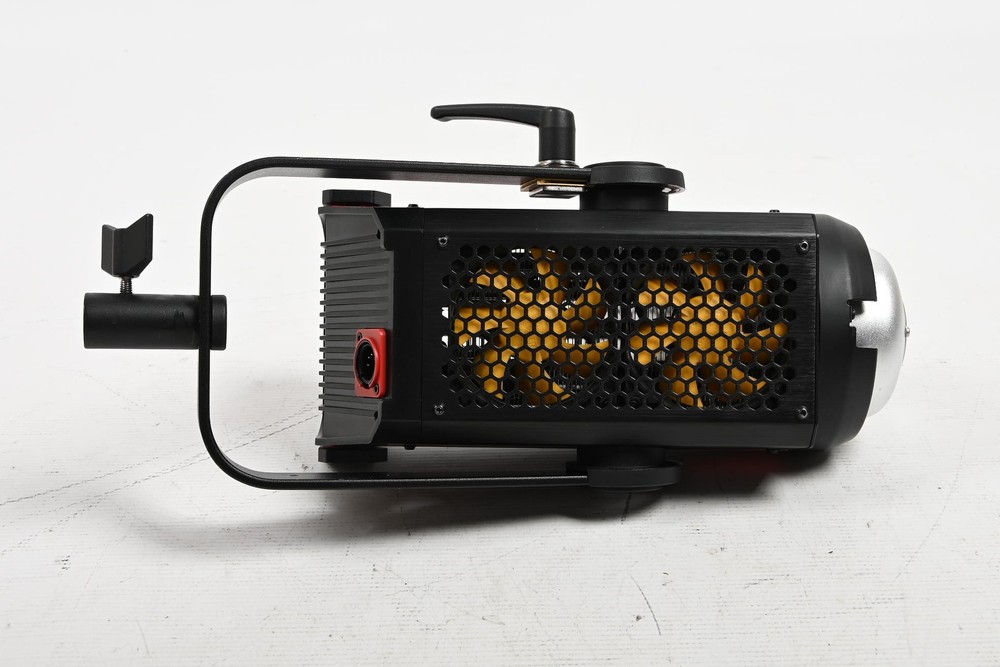 Aputure Light Storm C300d II Daylight LED Monolight #908